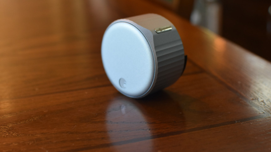 august wifi smart lock battery replacement