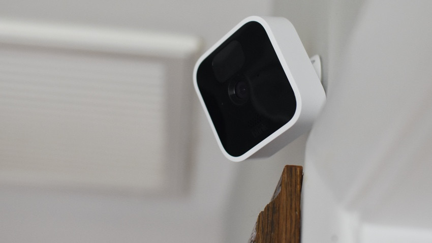 Blink Outdoor Indoor Review Compact Security Cameras That Just Keep Going
