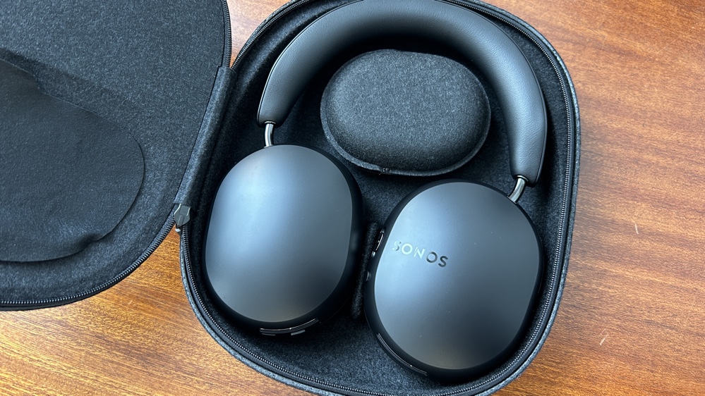 Sonos Ace headphones black in case